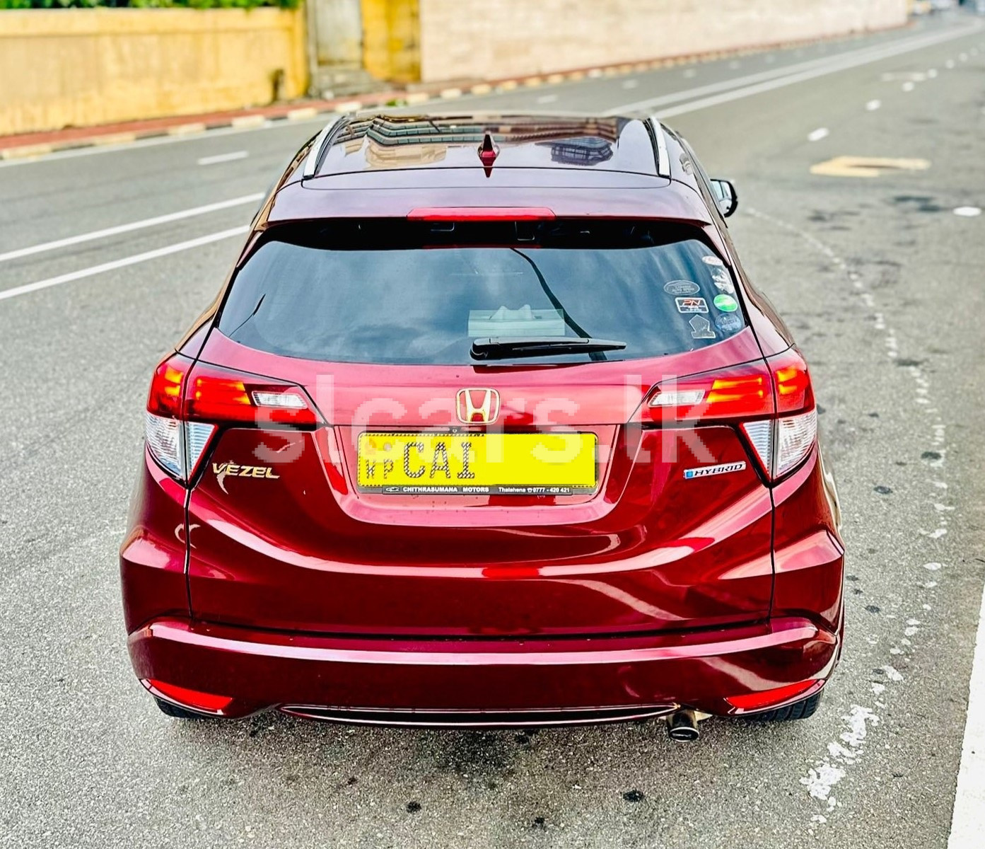 Vehicle Image 6