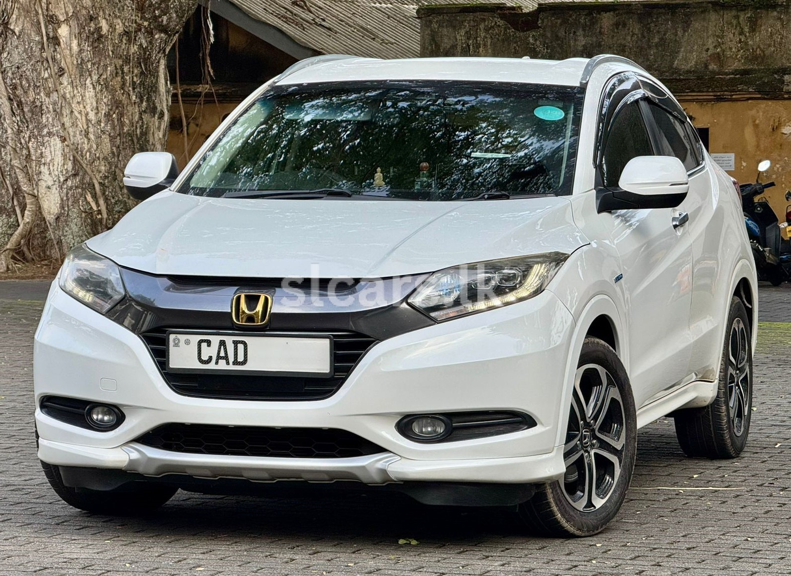 Vehicle Image 1