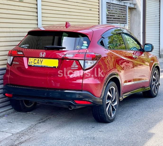 Vehicle Image 6