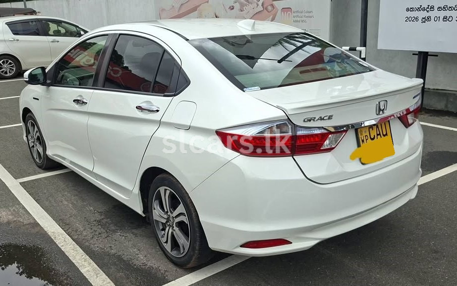 Vehicle Image 5