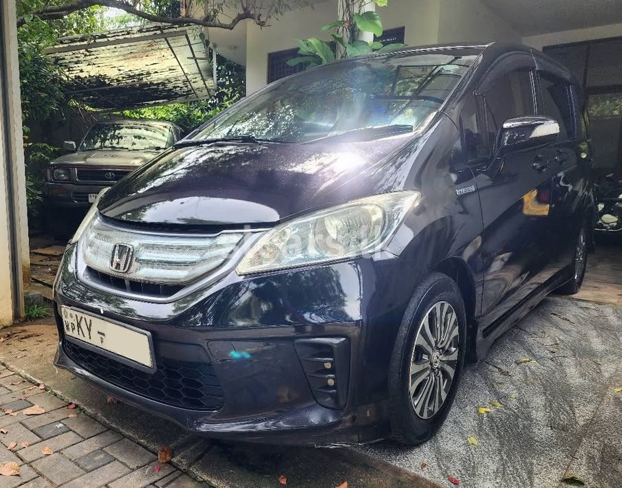 Vehicle Image 3