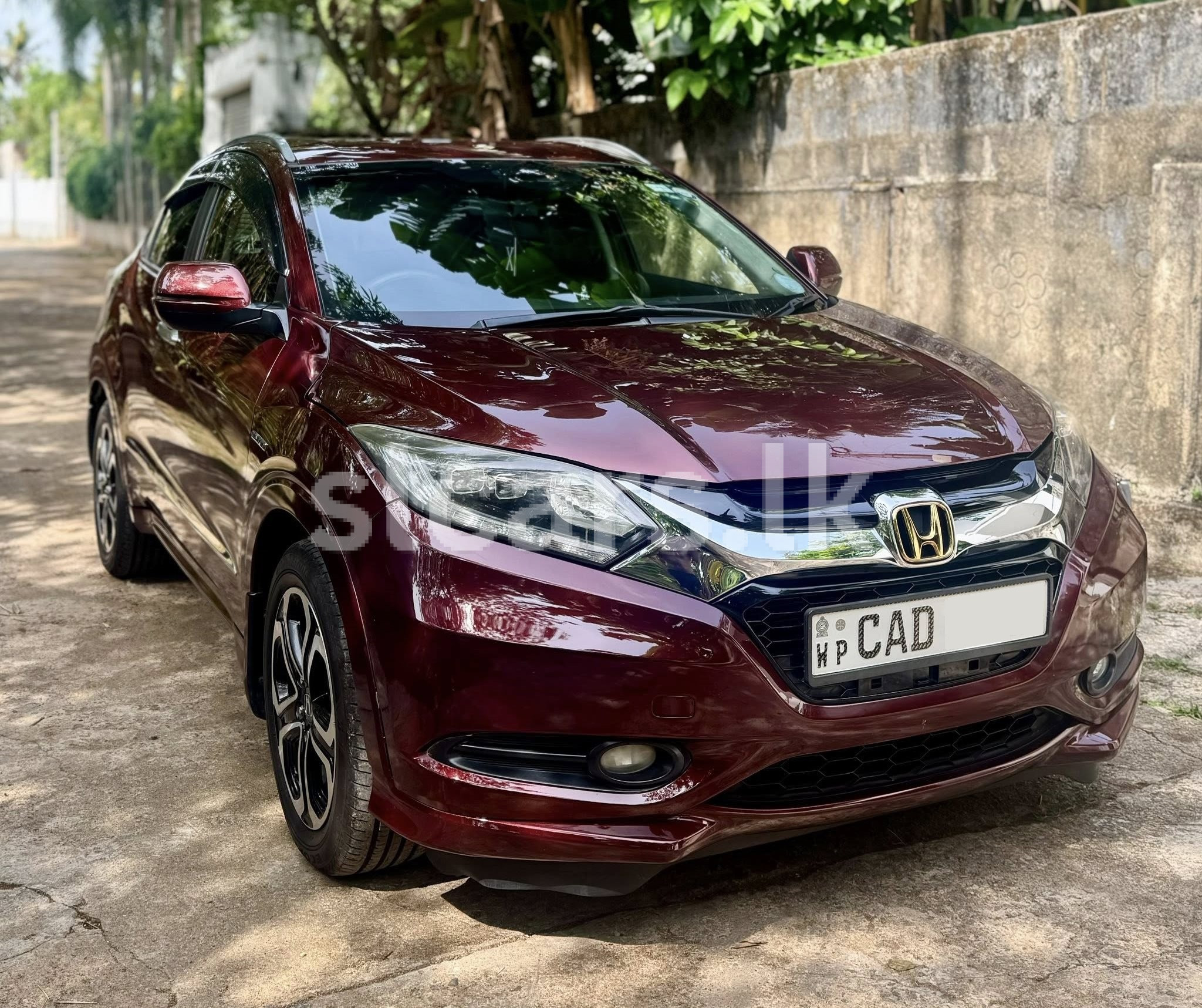 Vehicle Image 5