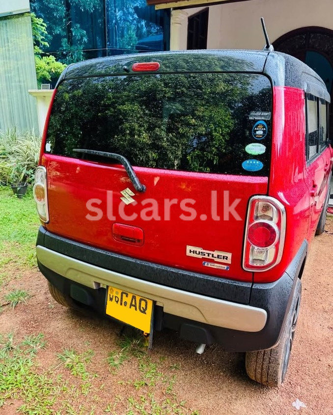 Vehicle Image 4