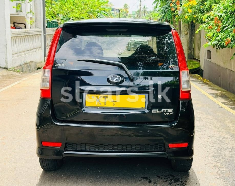 Vehicle Image 6
