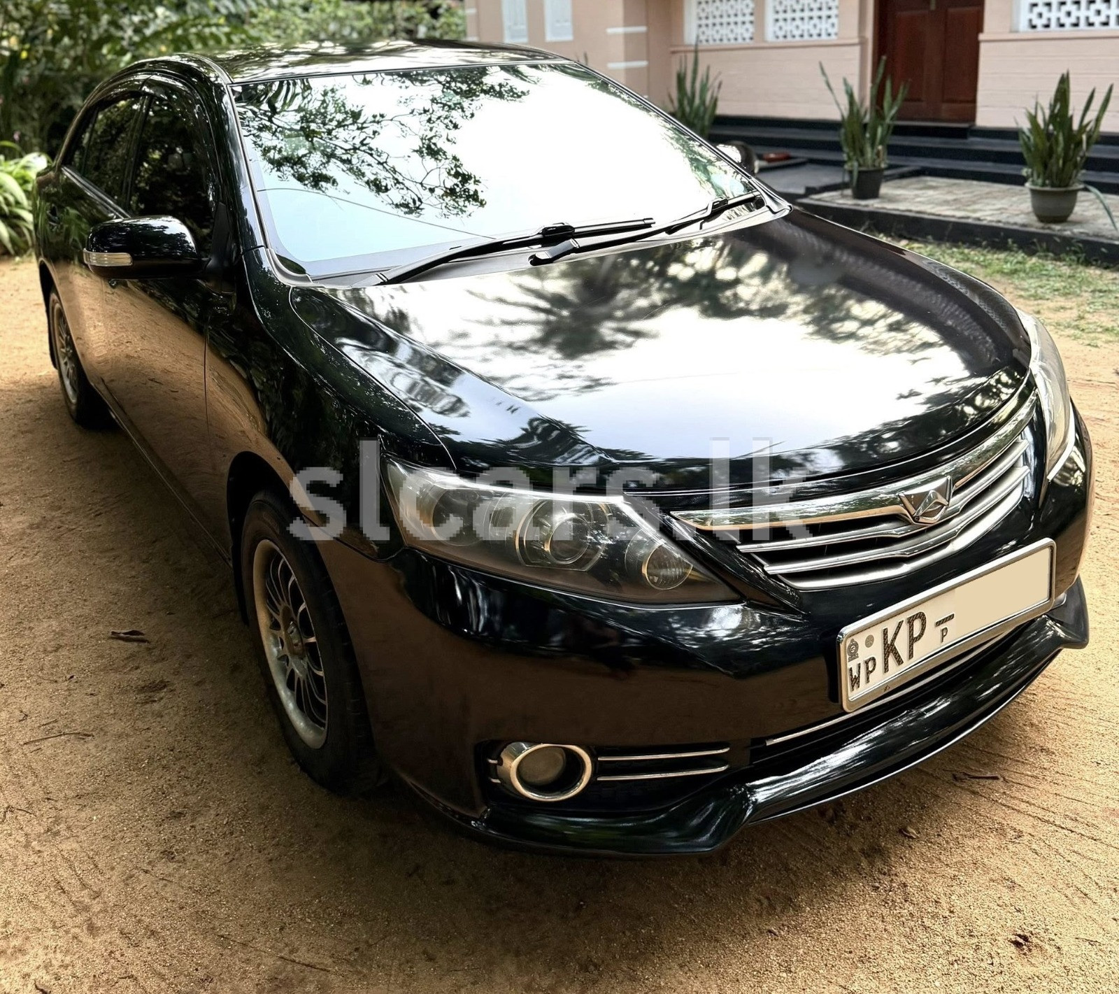 Vehicle Image 3