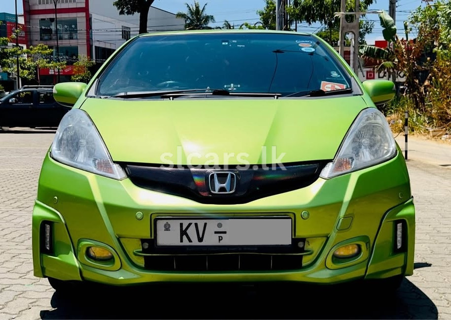Vehicle Image 1