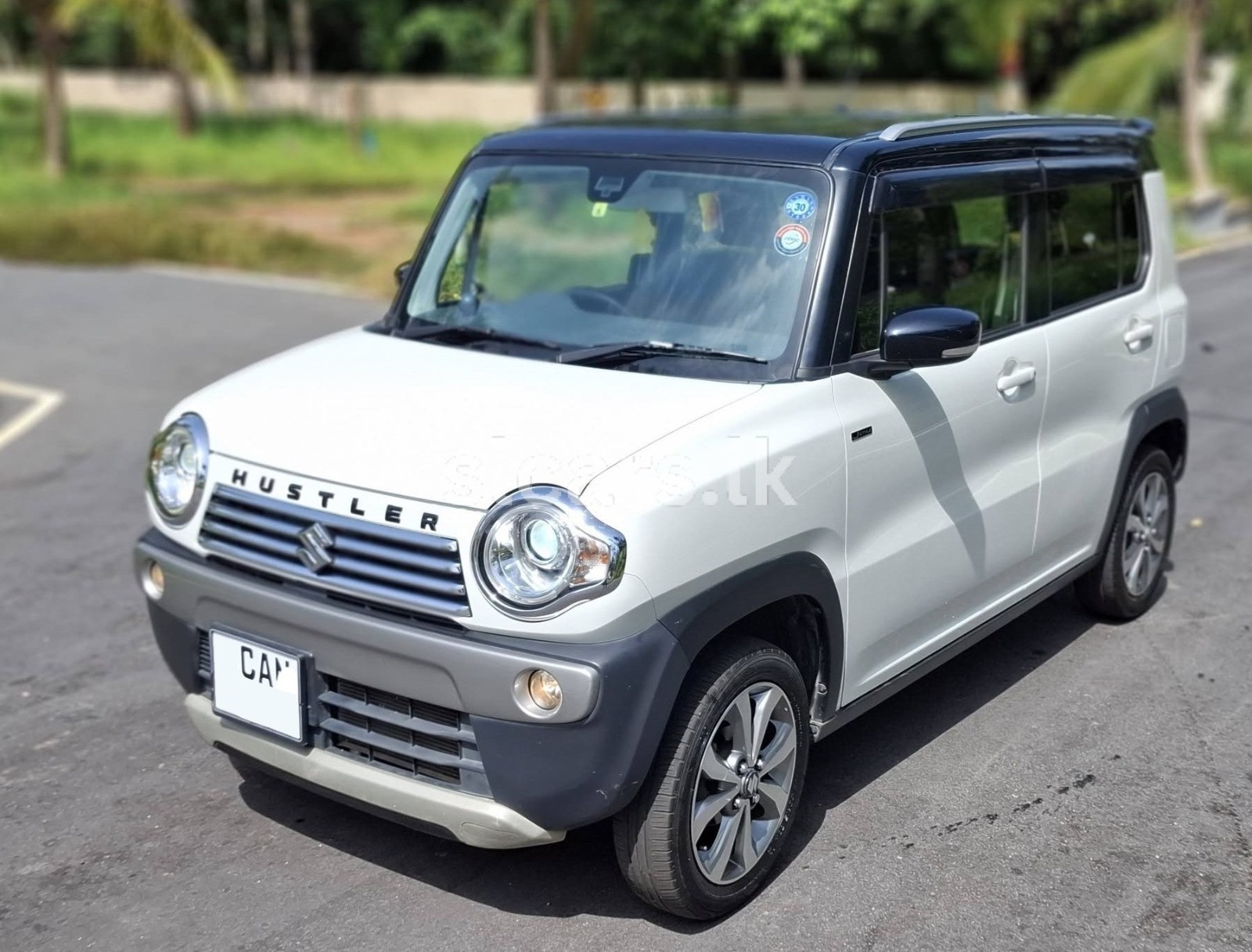 Vehicle Image 2