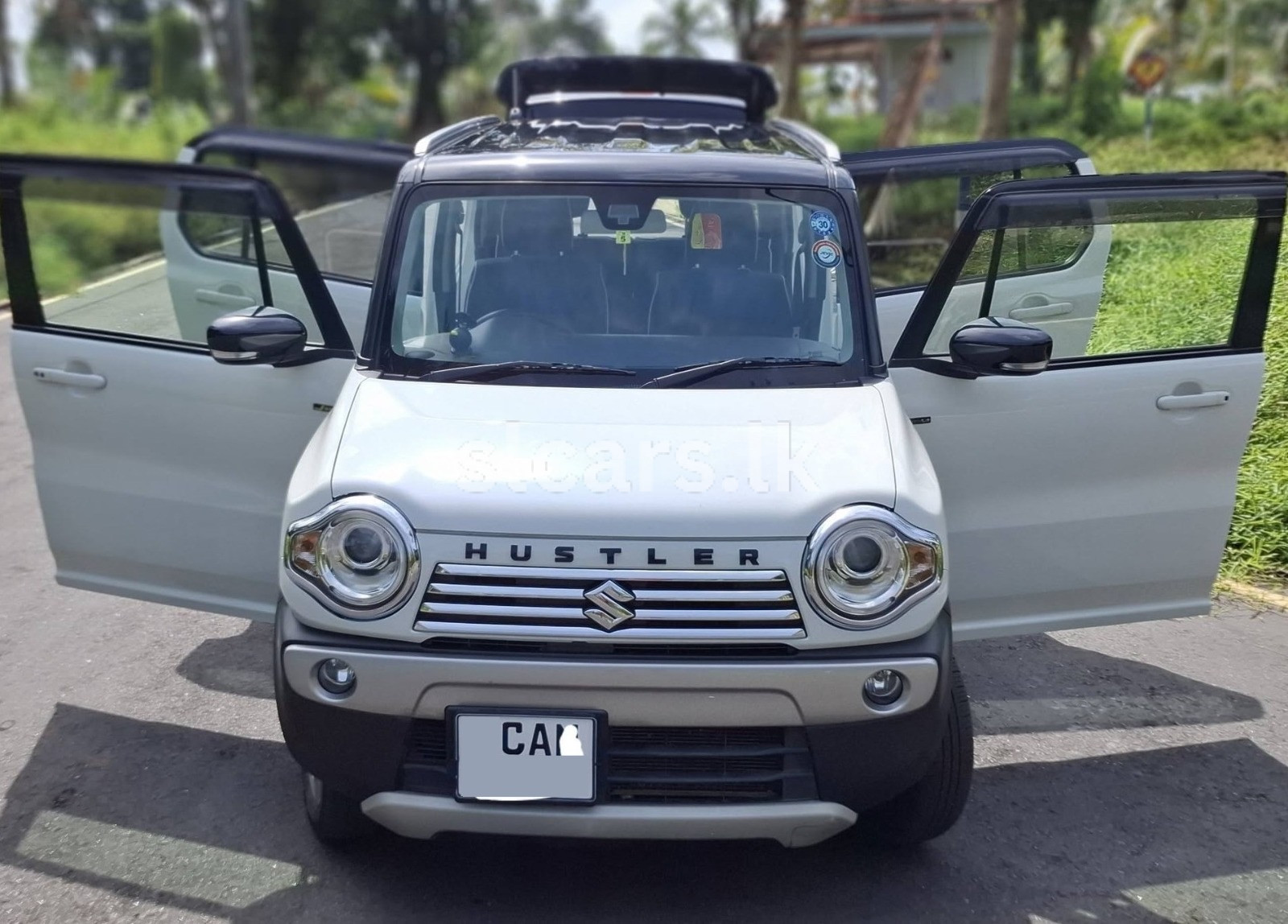 Vehicle Image 5