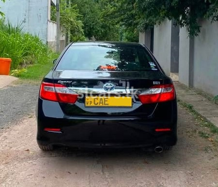 Vehicle Image 4