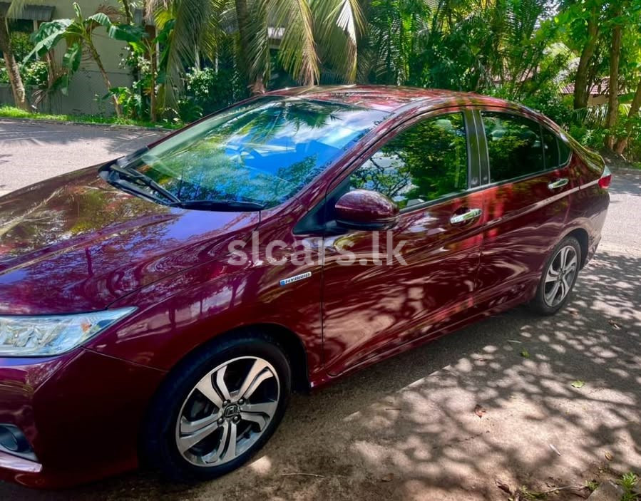 Vehicle Image 4