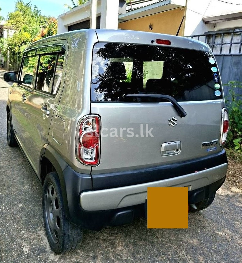 Vehicle Image 4