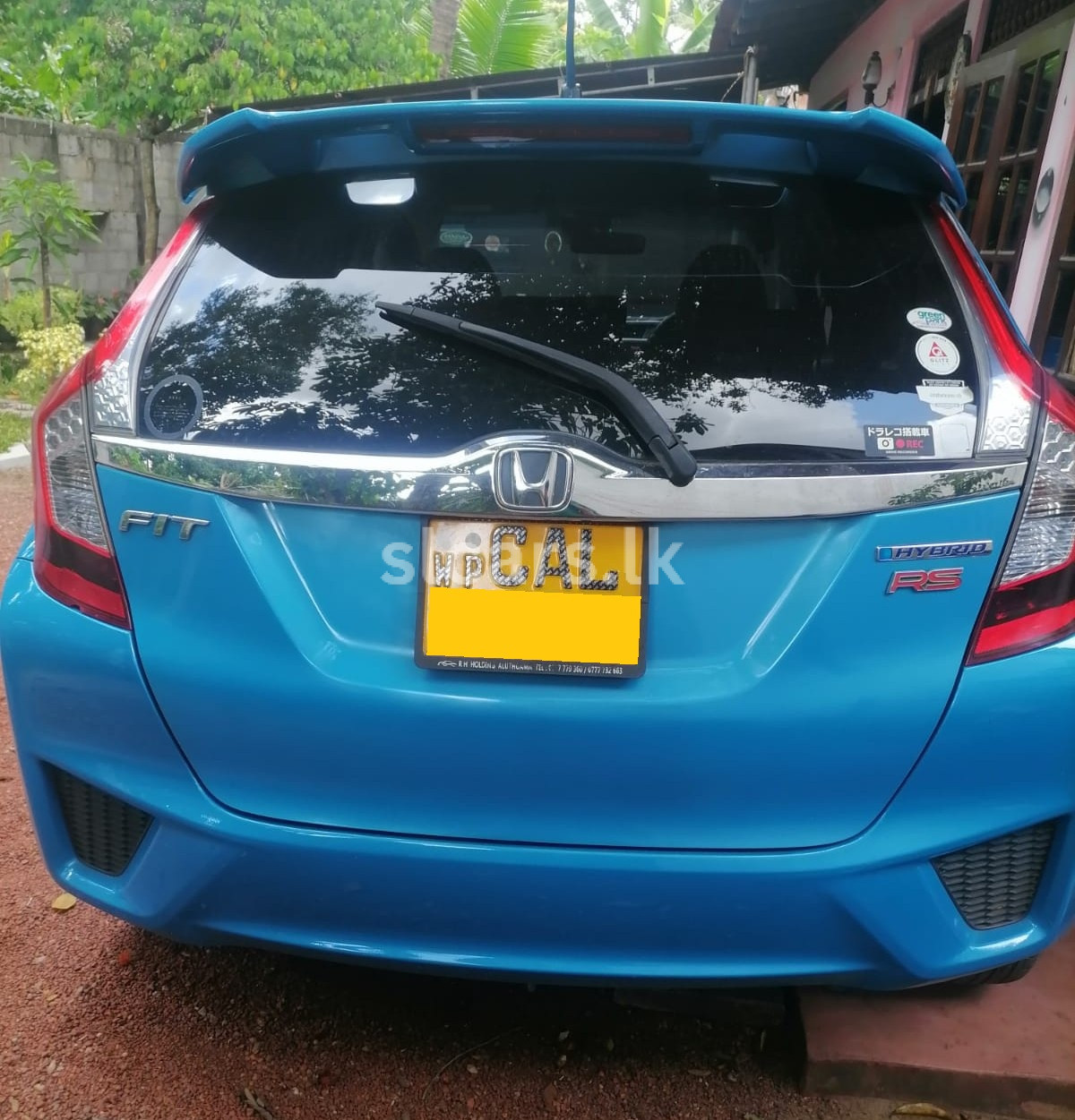 Vehicle Image 4