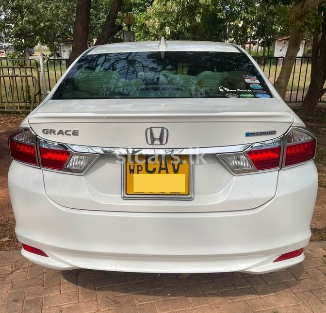 Vehicle Image 4