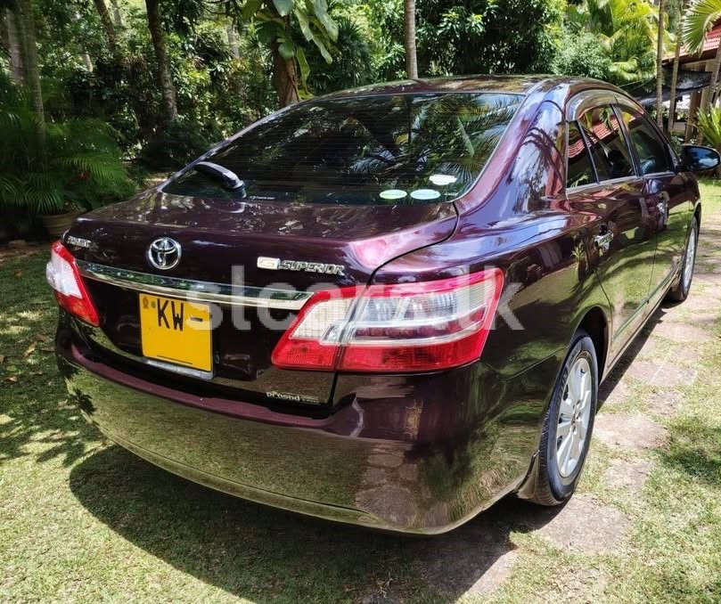 Vehicle Image 6