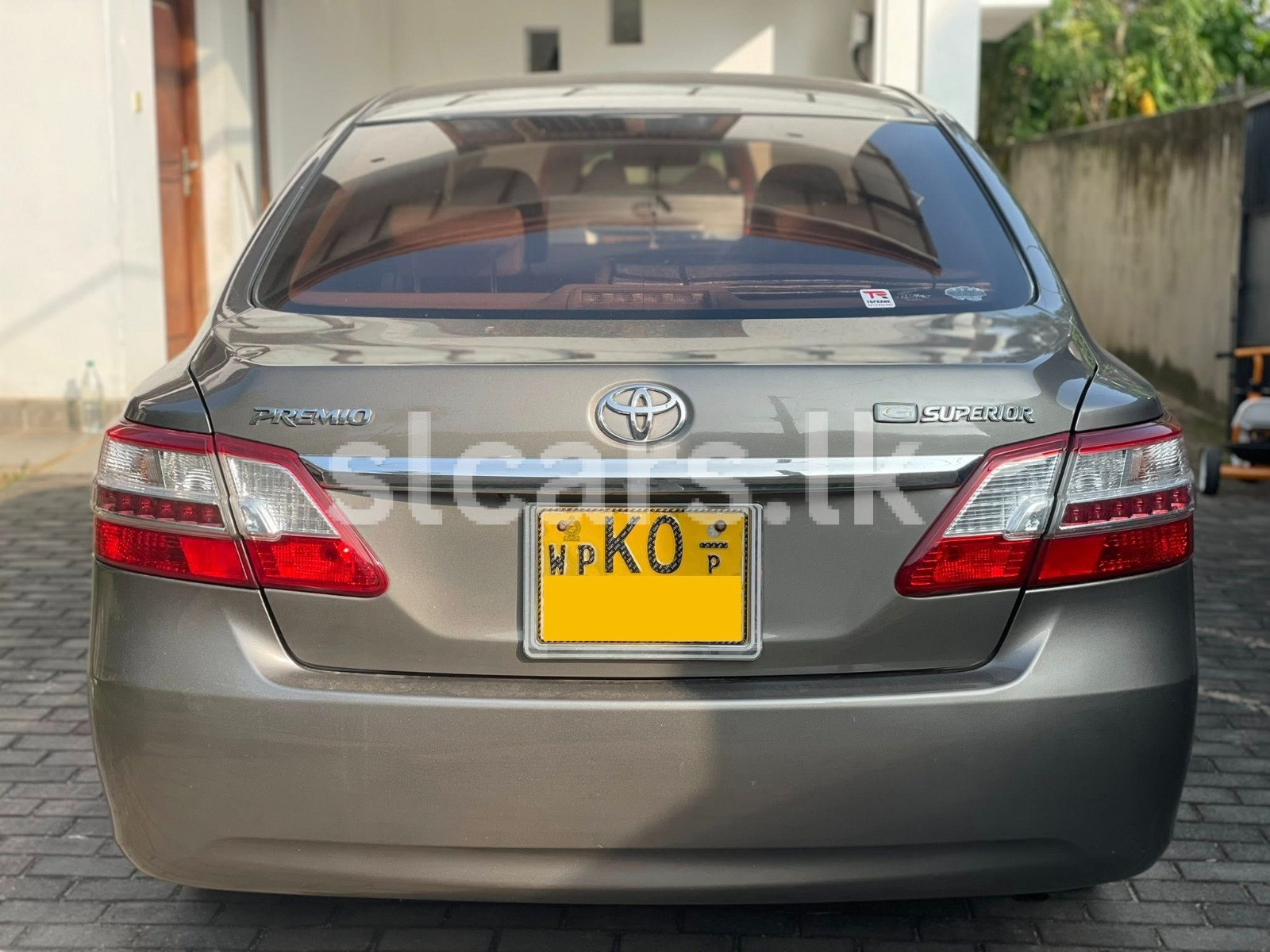 Vehicle Image 4