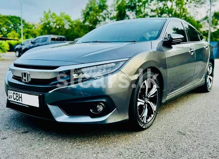 Vehicle Image 6
